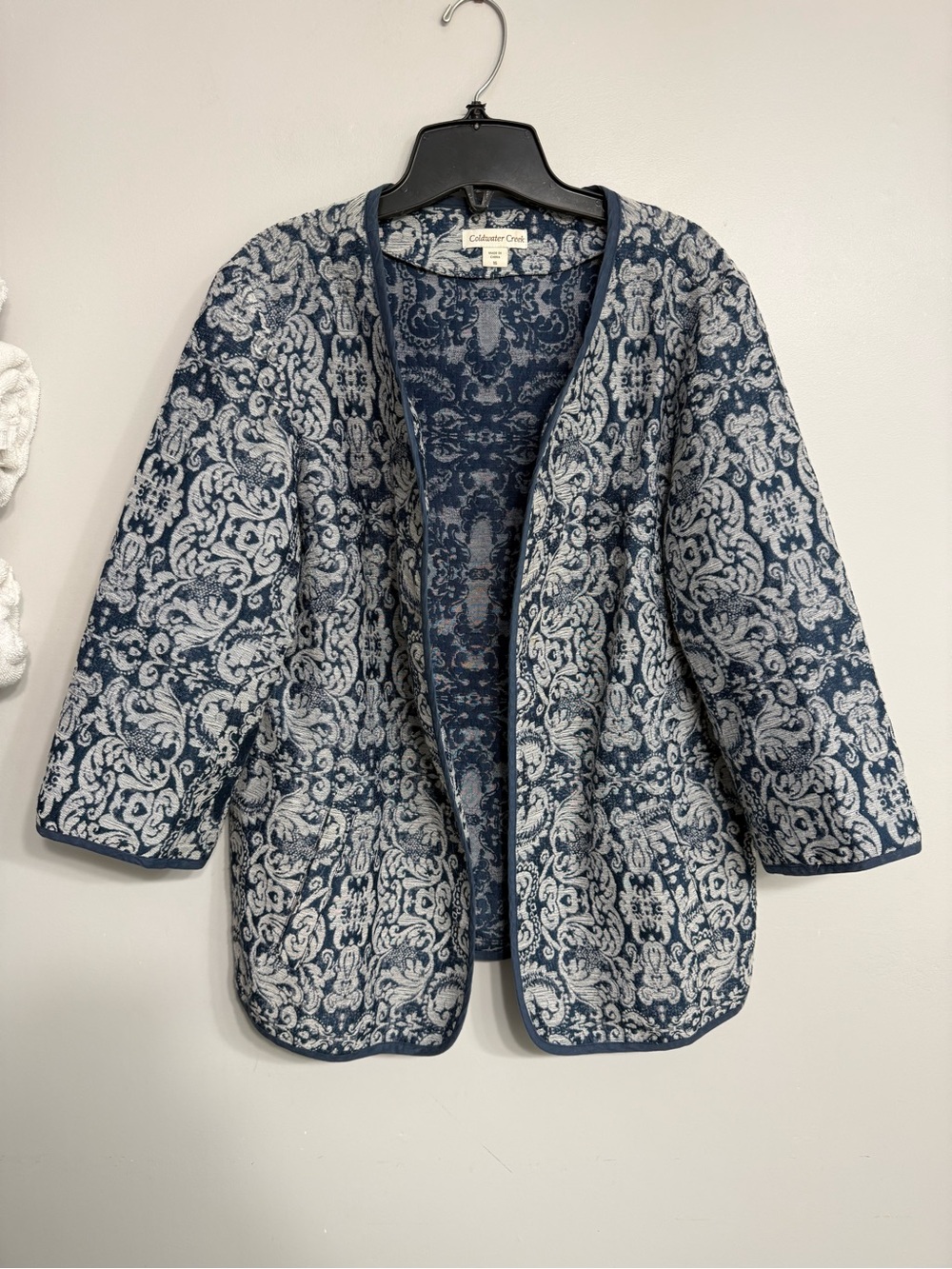 Coldwater Creek Navy & White Damask Open Front Cardigan